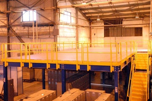 blog_7 mezzanine floor in a warehouse by Doity Engineering