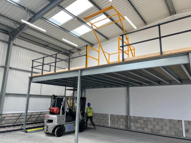 IMG_5302-new-640x480 mezzanine floor installation in London