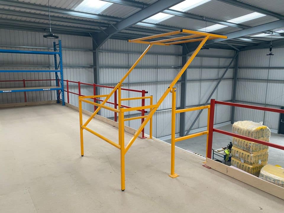 pallet-gate-new-1e52bf37 pallet gate for mezzanine floor